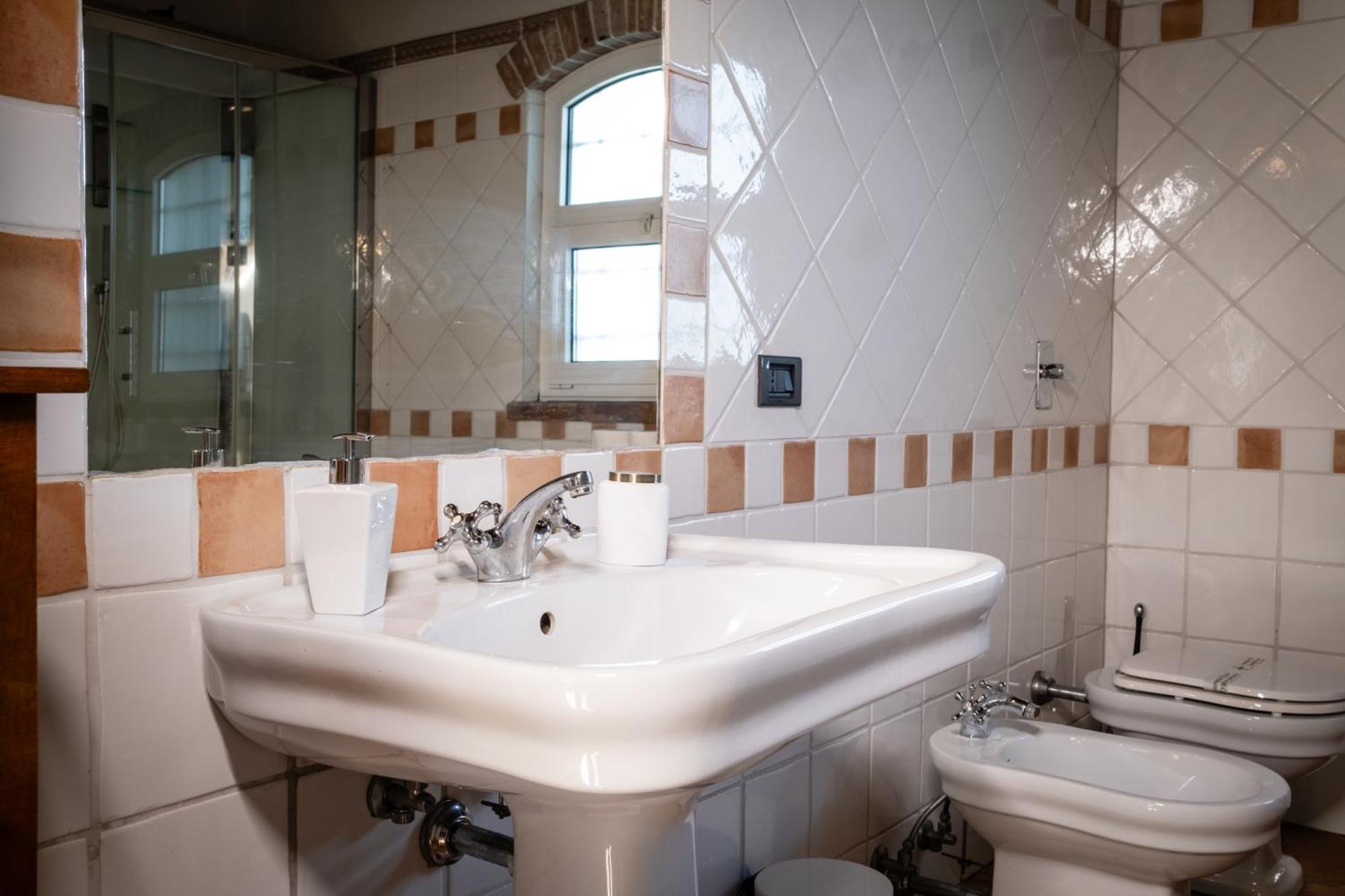Agriturismo Corte Capiluppia Curtatone Экстерьер фото