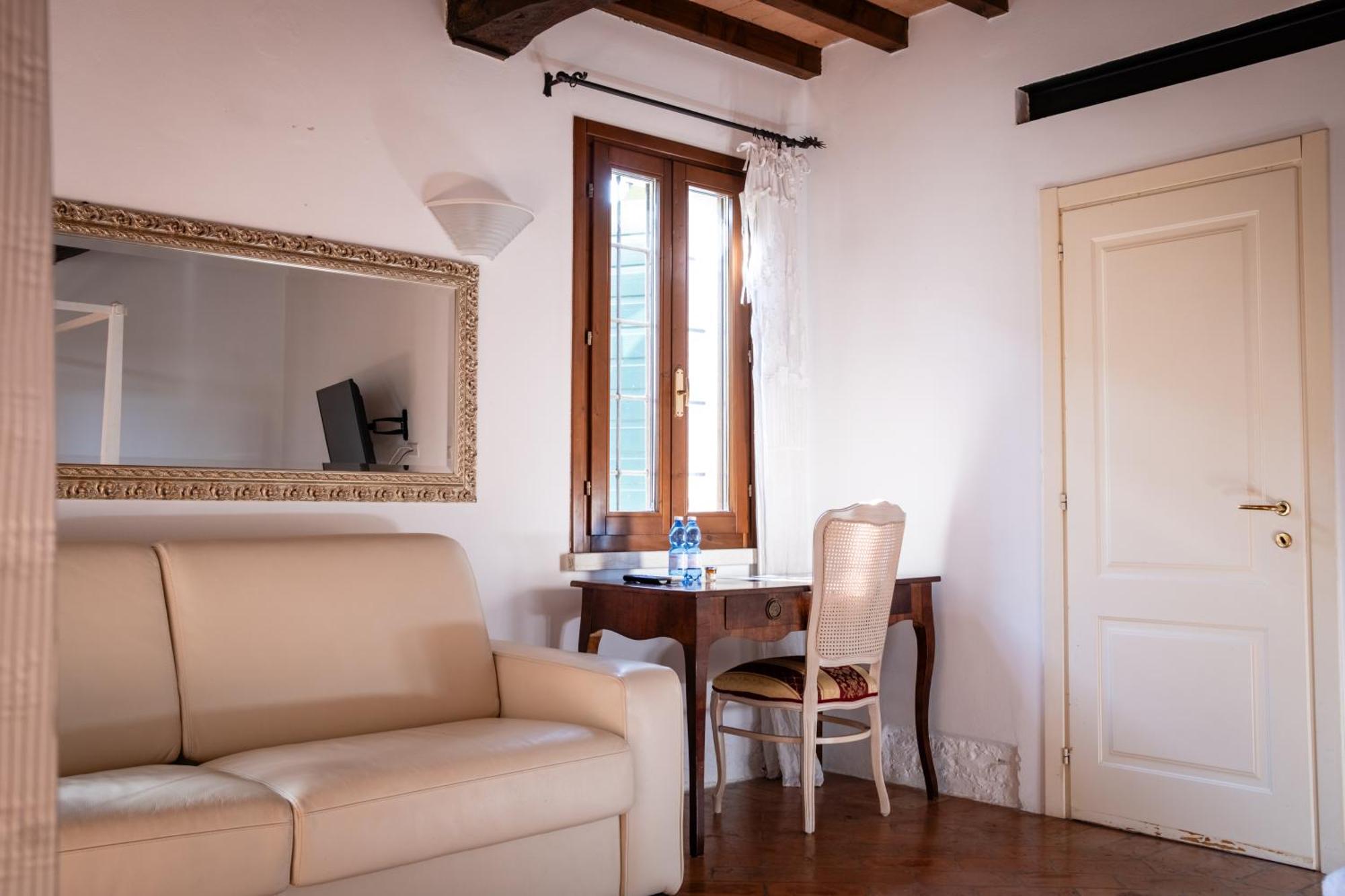 Agriturismo Corte Capiluppia Curtatone Экстерьер фото