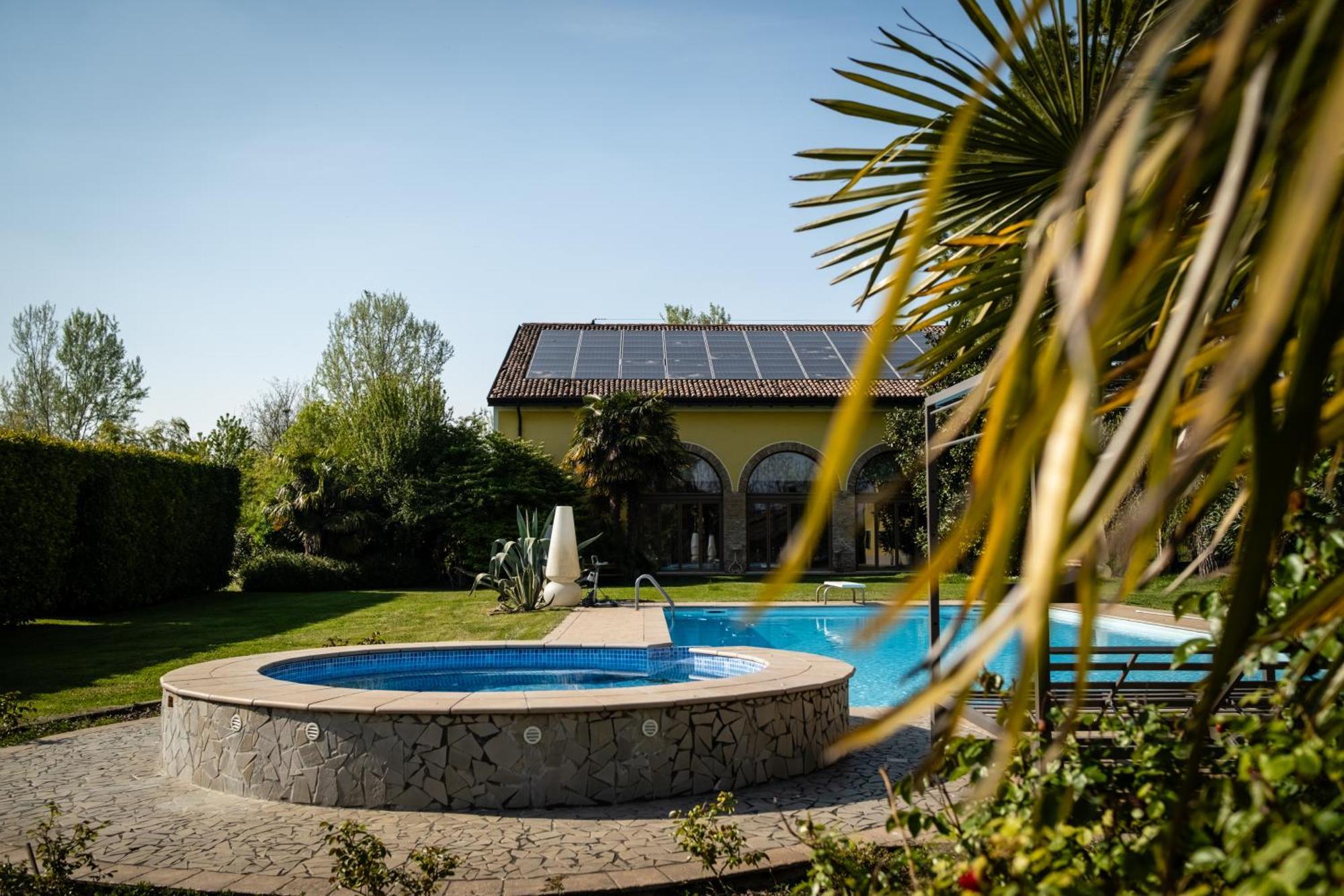 Agriturismo Corte Capiluppia Curtatone Экстерьер фото